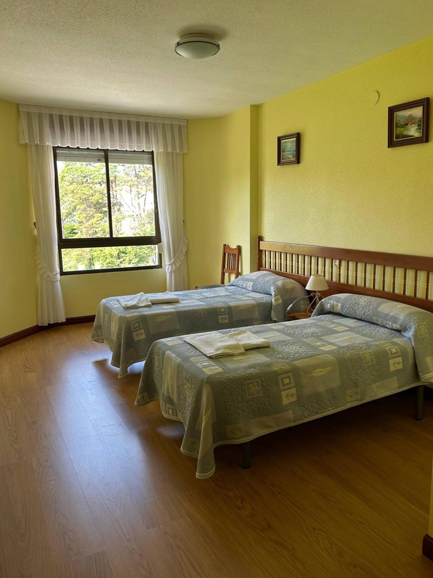 Apartamentos De La Hoz Исла Экстерьер фото
