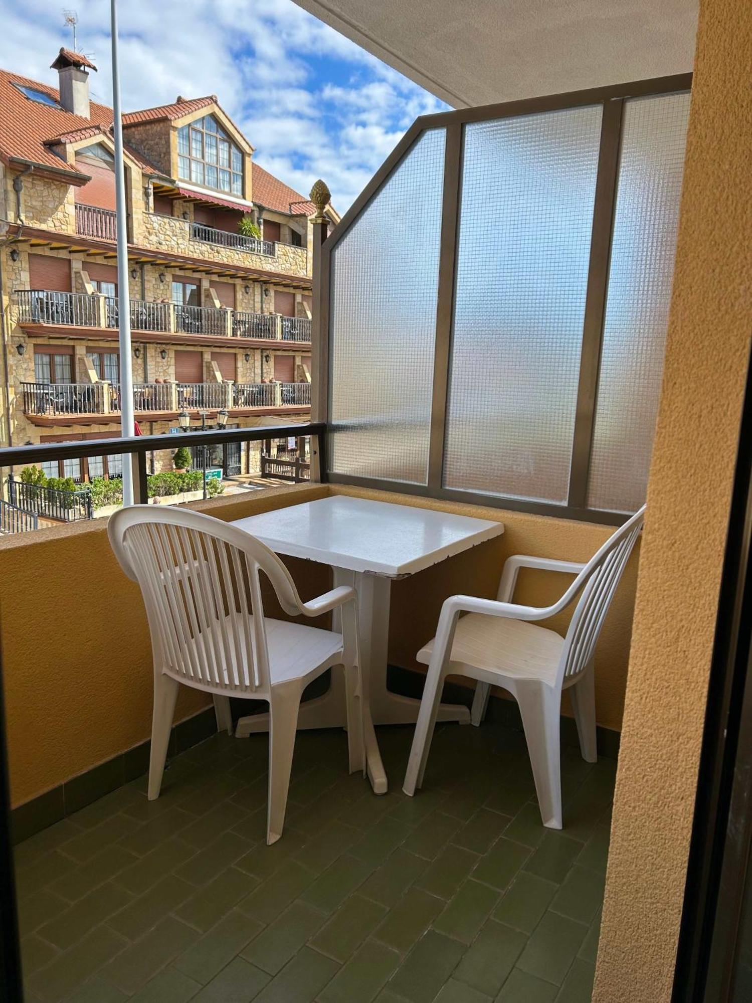Apartamentos De La Hoz Исла Экстерьер фото