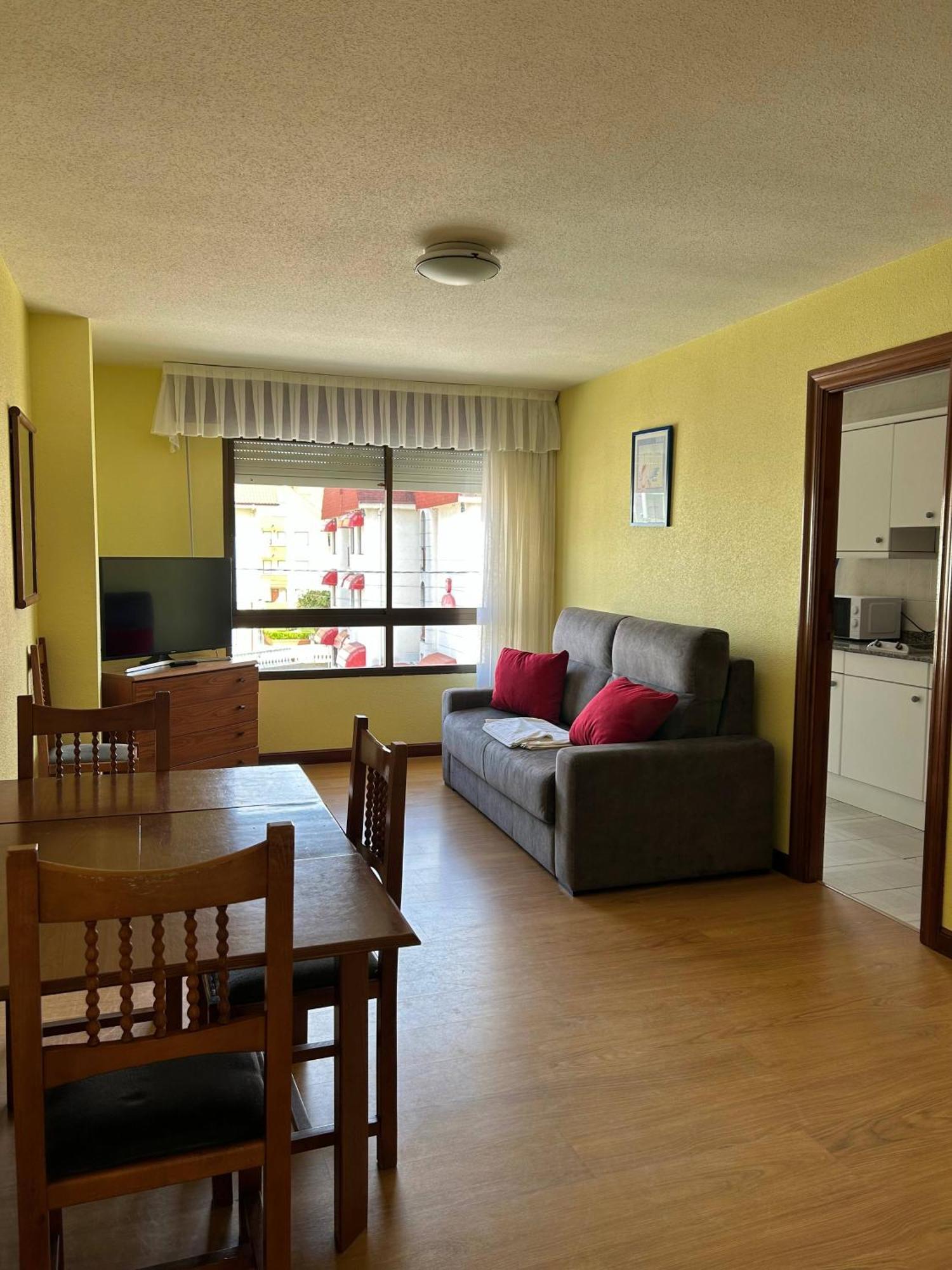 Apartamentos De La Hoz Исла Экстерьер фото